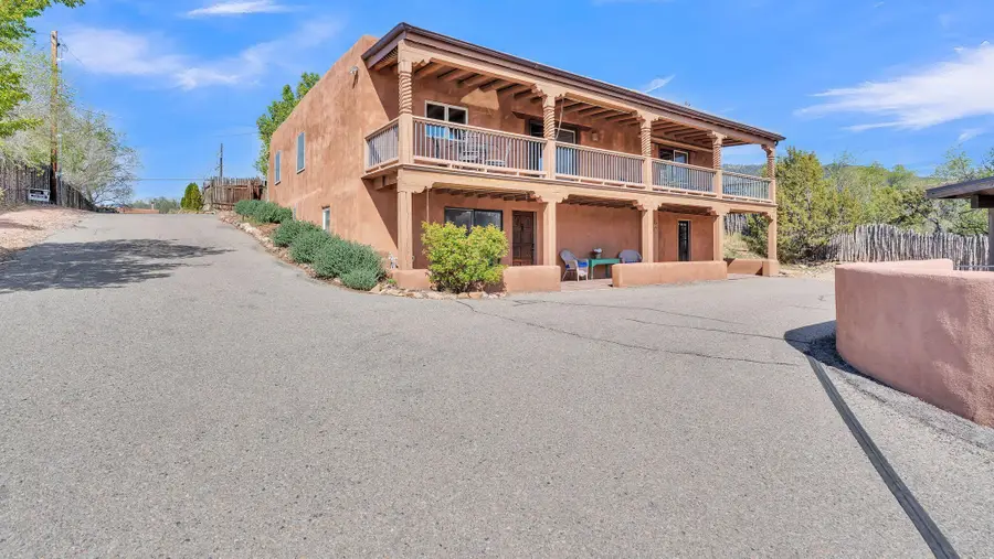 424 Apodaca Hill, Santa Fe, NM 87501 - #2