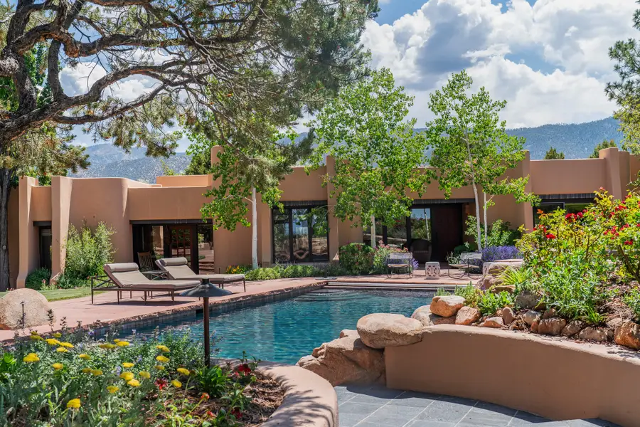 24 SW Paseo Encantado, Santa Fe, NM 87506 - #2