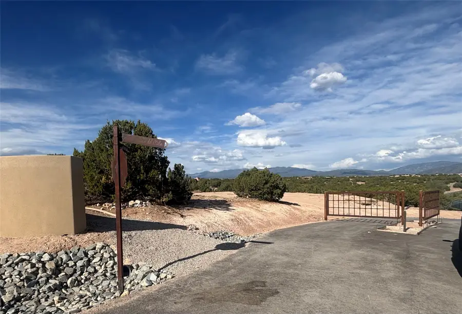 50 E Camino Del Cielo E, Santa Fe, NM 87506 - #2