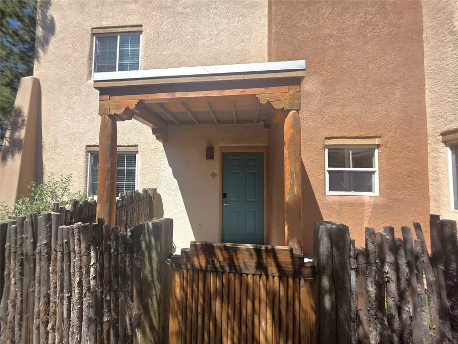 2210 Miguel Chavez #312, Santa Fe, NM 87505 - #2