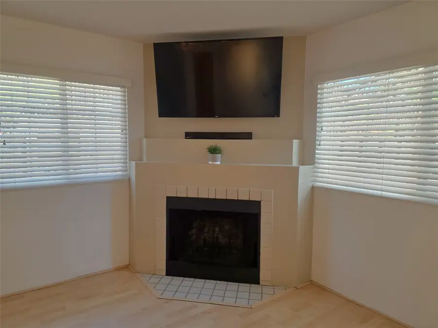 2210 Miguel Chavez #312, Santa Fe, NM 87505 - #3