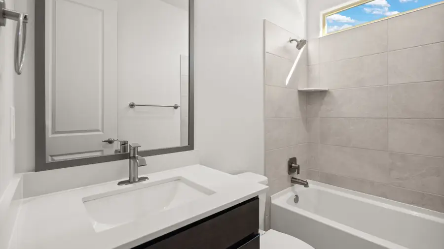 3161 Vista Luna, Santa Fe, NM 87507 - #3