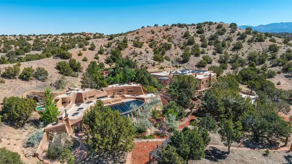 41 Estrada Calabasa, Santa Fe, NM 87506