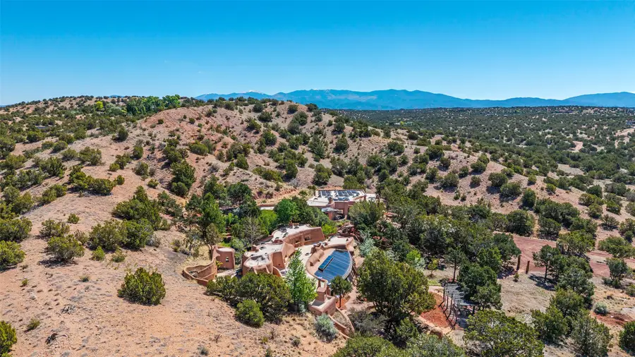 41 Estrada Calabasa, Santa Fe, NM 87506 - #3