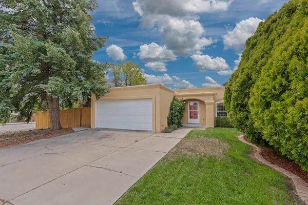 397 Connie Avenue, White Rock, NM 87547