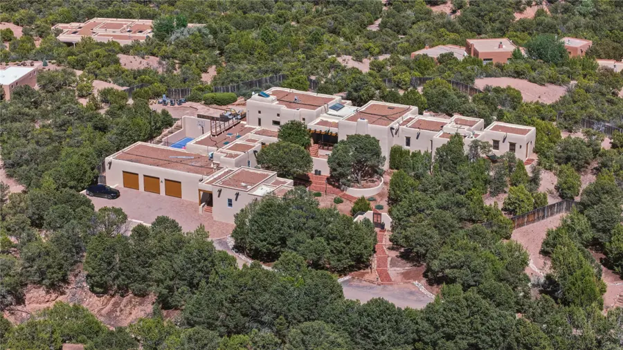 33 Spirit Court, Santa Fe, NM 87506 - #3