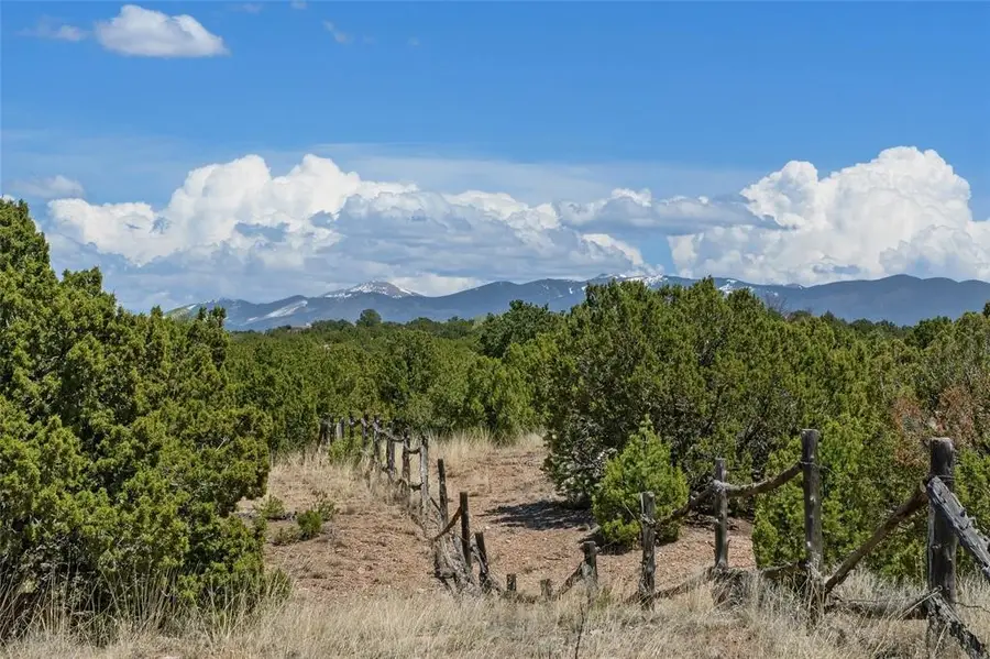 4 Camino Espejo, Santa Fe, NM 87507 - #2