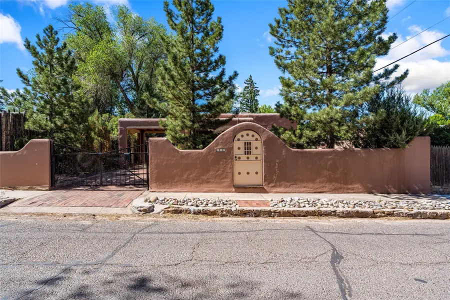 110 E Berger, Santa Fe, NM 87505 - #2