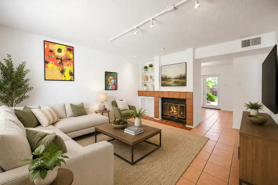 2582 Camino San Patricio, Santa Fe, NM 87505 - #3