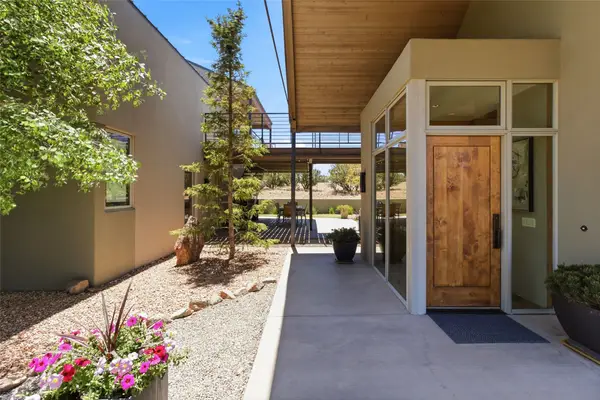 27 Old Road, Lamy, NM 87540