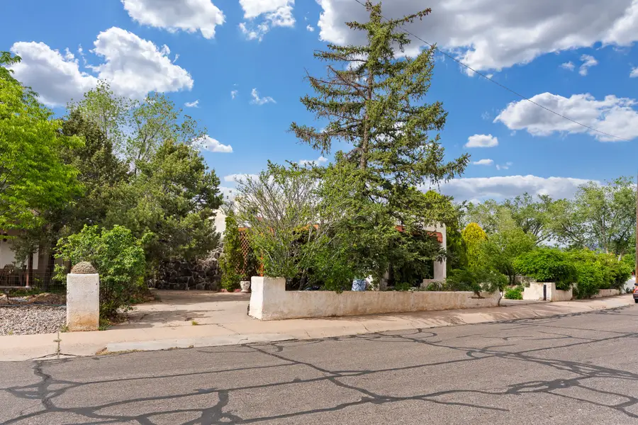 1949 Hano Road, Santa Fe, NM 87505 - #2