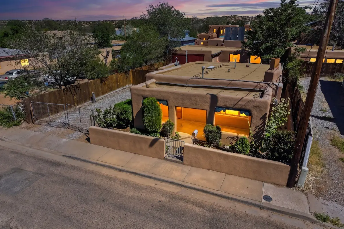 1023 Dunlap Street, Santa Fe, NM 87501 - #1