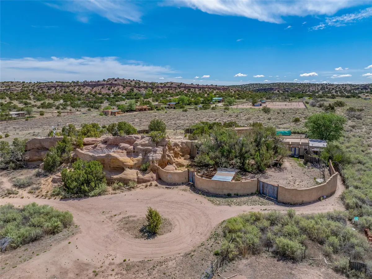 28 Rainbows End, Cerrillos, NM 87010 - #1