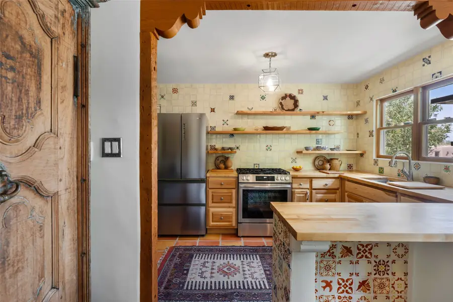 1820 Kiva Road, Santa Fe, NM 87505 - #3