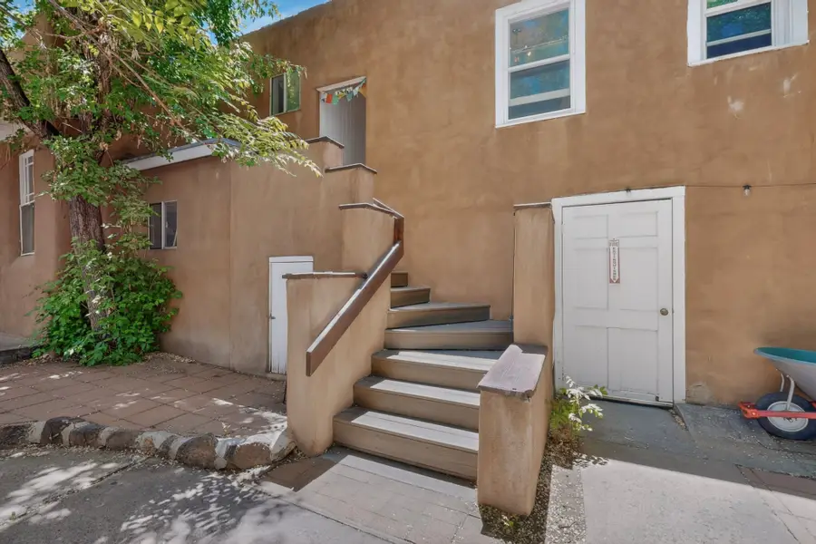 136 E Santa Fe Avenue, Santa Fe, NM 87505 - #2