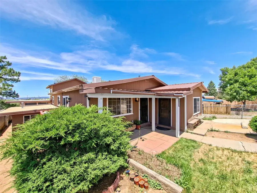 2050 Calle Lorca, Santa Fe, NM 87505 - #2
