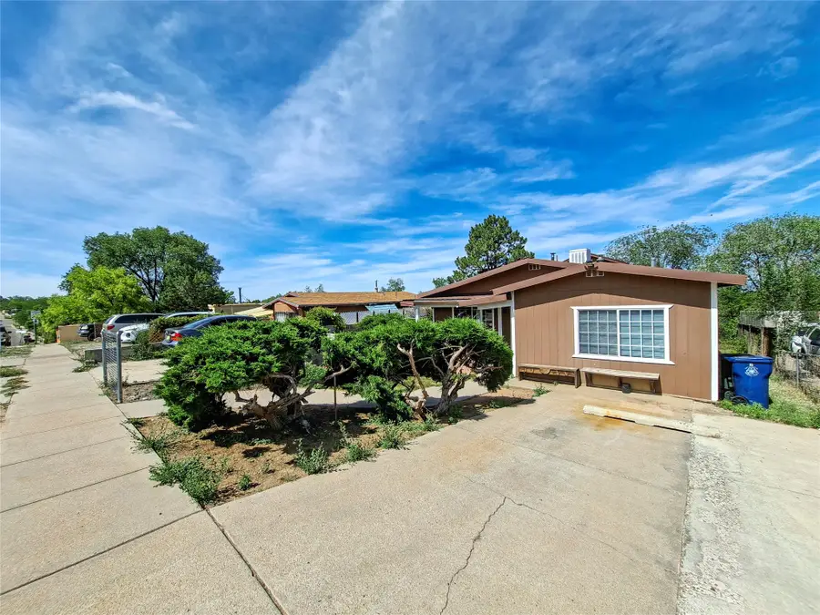 2050 Calle Lorca, Santa Fe, NM 87505 - #3