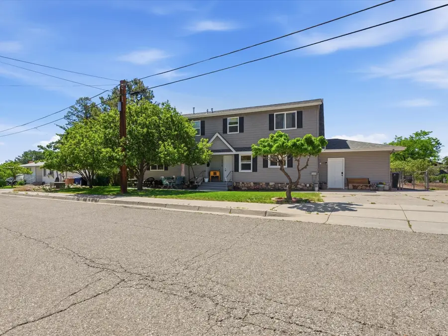 2995 Arizona Avenue, Los Alamos, NM 87544 - #2