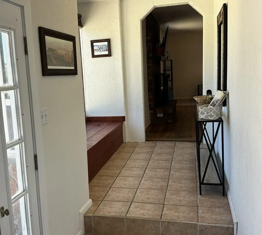 4527 Ridgeway #B, Los Alamos, NM 87544 - #2