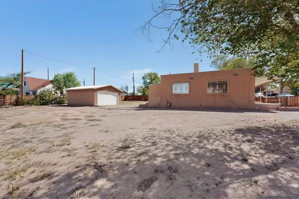 2903 Burton Avenue Se, Albuquerque, NM 87106