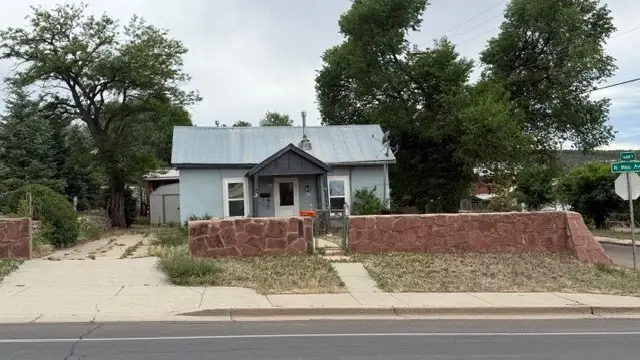 935 New Mexico Avenue, Las Vegas, NM 87701 - #2