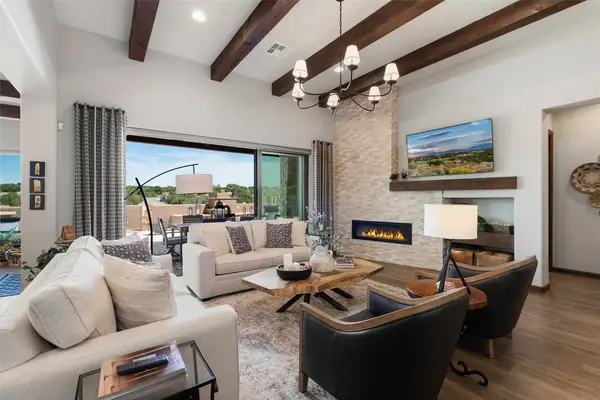 74 Paseo Las Terrazas, Santa Fe, NM 87506