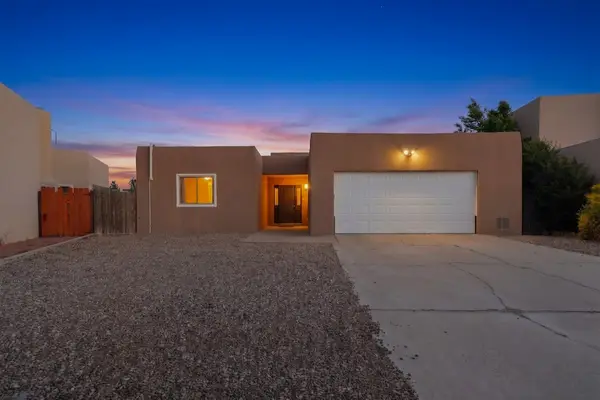 4018 Painted Pony Circle, Santa Fe, NM 87507