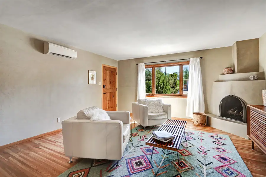 814 Rio Vista Street, Santa Fe, NM 87501 - #3