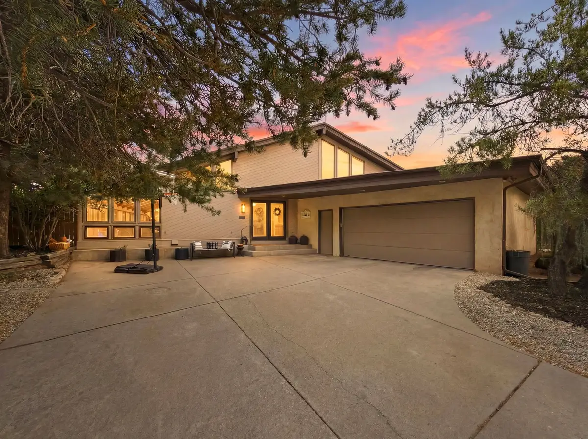 208 Canada Way, White Rock, NM 87547 - #1