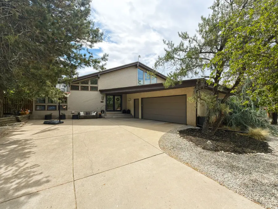 208 Canada Way, White Rock, NM 87547 - #3