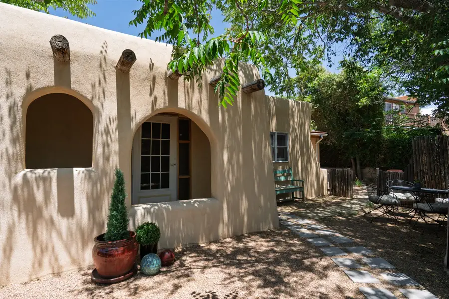 621 W San Francisco, Santa Fe, NM 87501 - #3