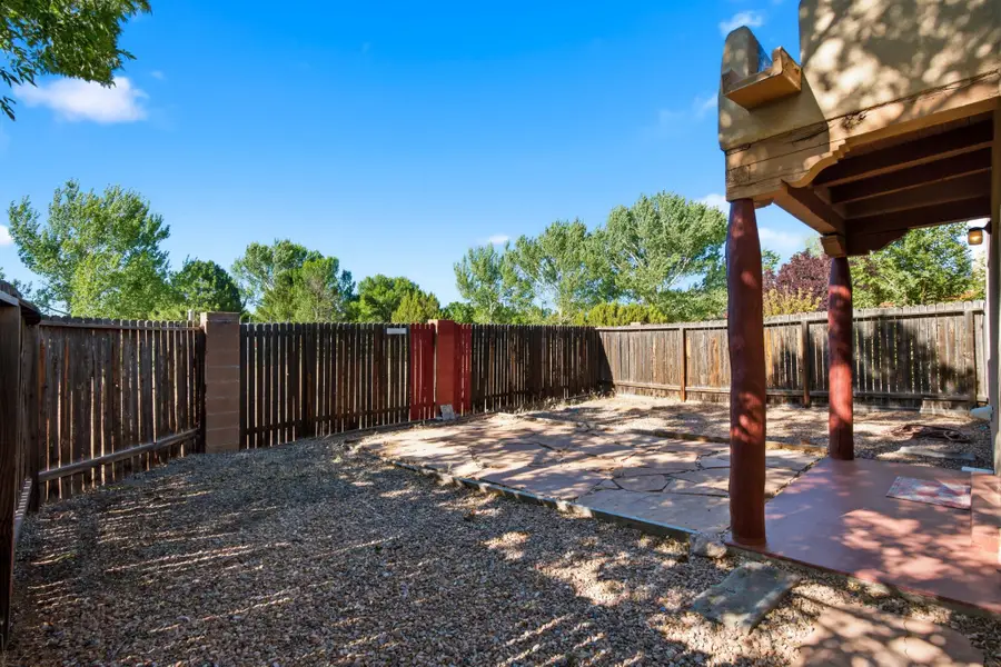 1151 Senda Del Valle, Santa Fe, NM 87507 - #2