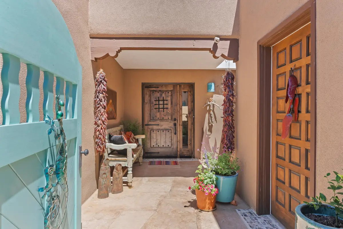 310 Calle Estado, Santa Fe, NM 87501 - #1