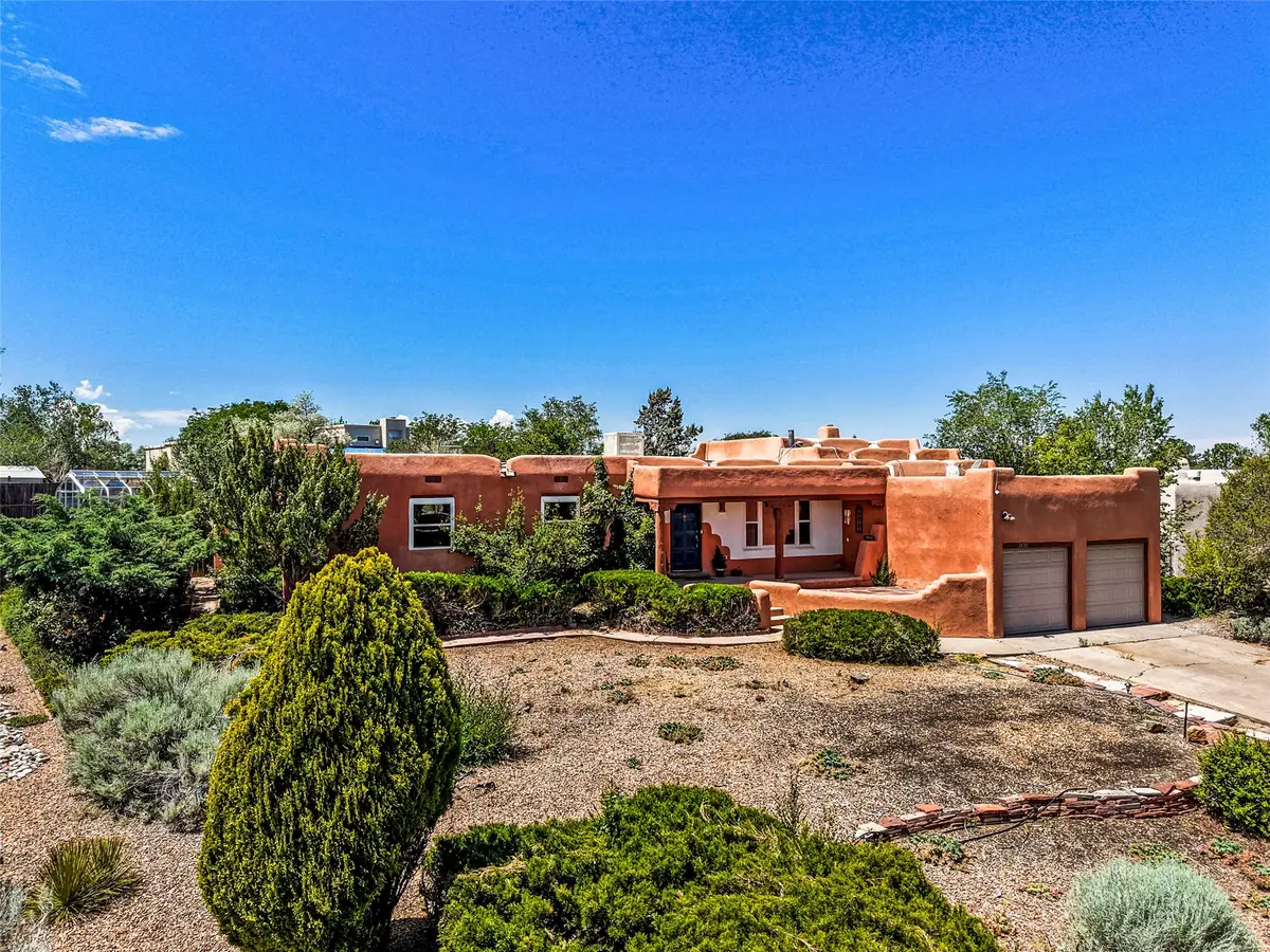 2832 Don Quixote, Santa Fe, NM 87505 - #1