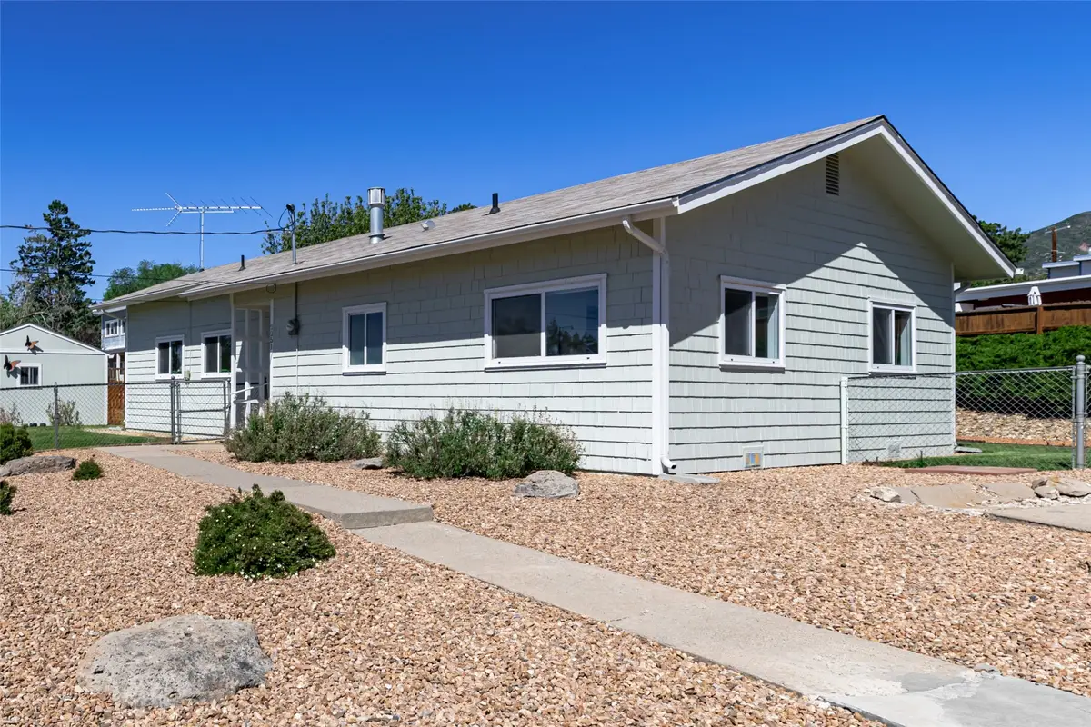 2251 37th Street, Los Alamos, NM 87544 - #1