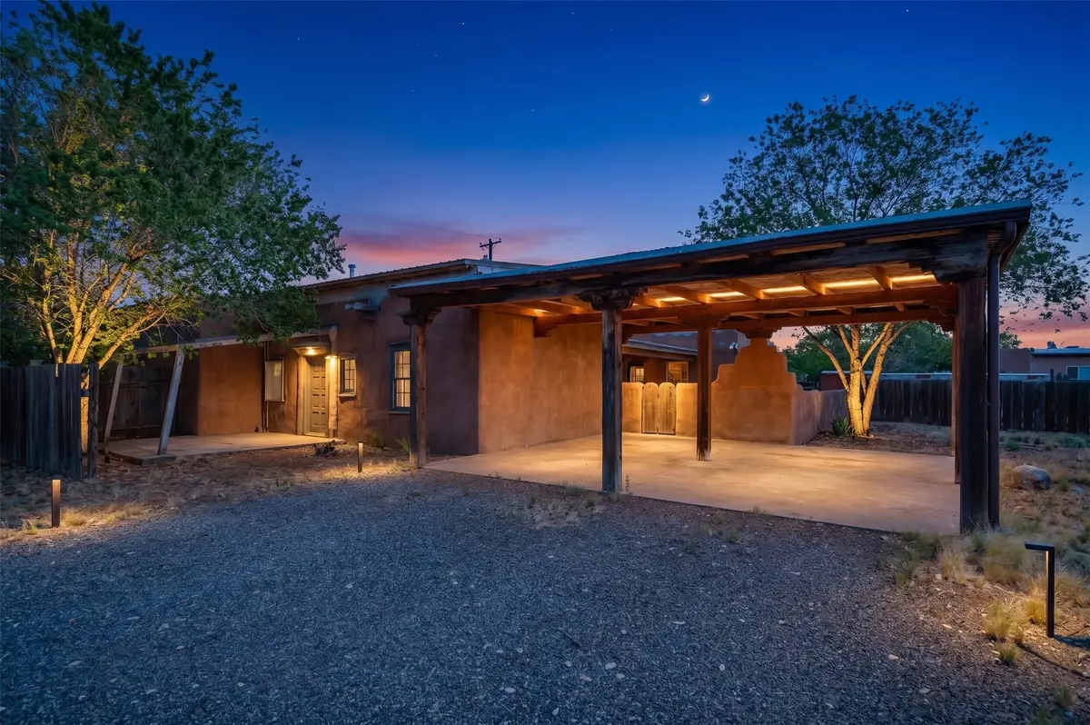 3086 Agua Fria, Santa Fe, NM 87507 - #1