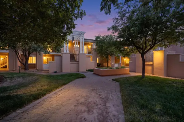 663 Bishops Lodge Road #38, Santa Fe, NM 87501