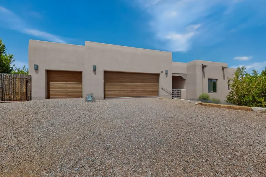 35 Via Tessera, Santa Fe, NM 87507 - #2