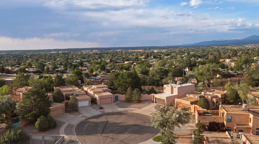 2981 Corte De Espuelas, Santa Fe, NM 87505 - #3