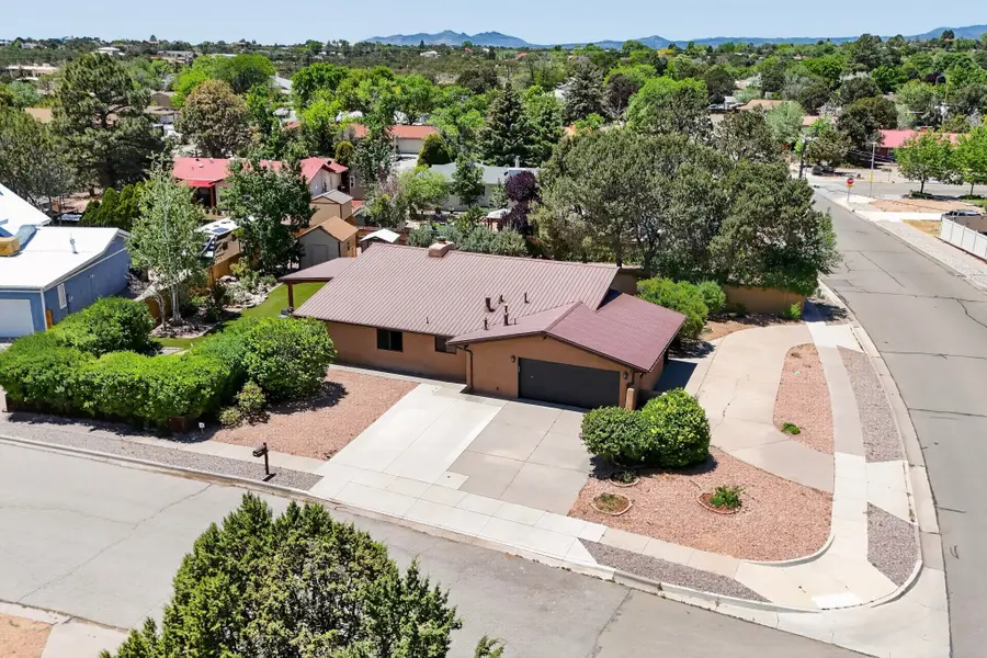 410 Richard Ct, White Rock, NM 87547 - #2