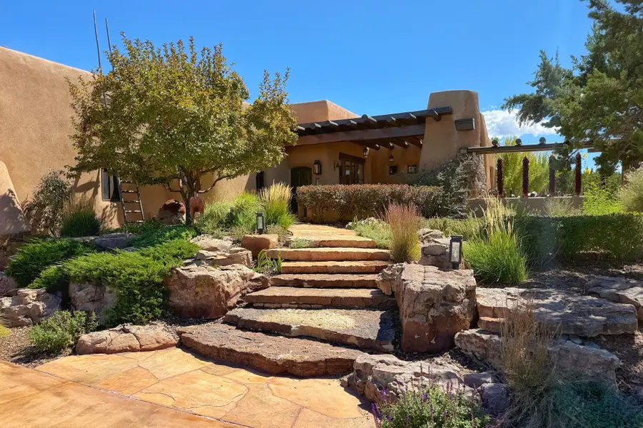 77 Headquarters Trail, Santa Fe, NM 87506 - #2