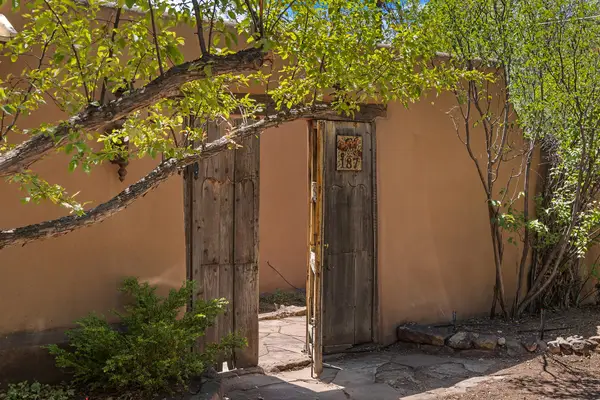 187 Tesuque Village Road, Santa Fe, NM 87506