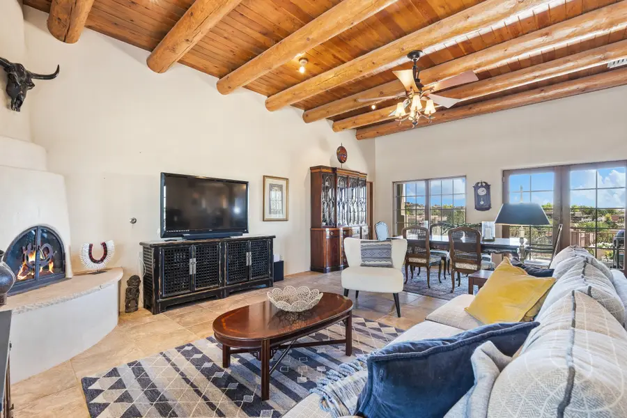 38 E Via Plaza Nueva, Santa Fe, NM 87507 - #3