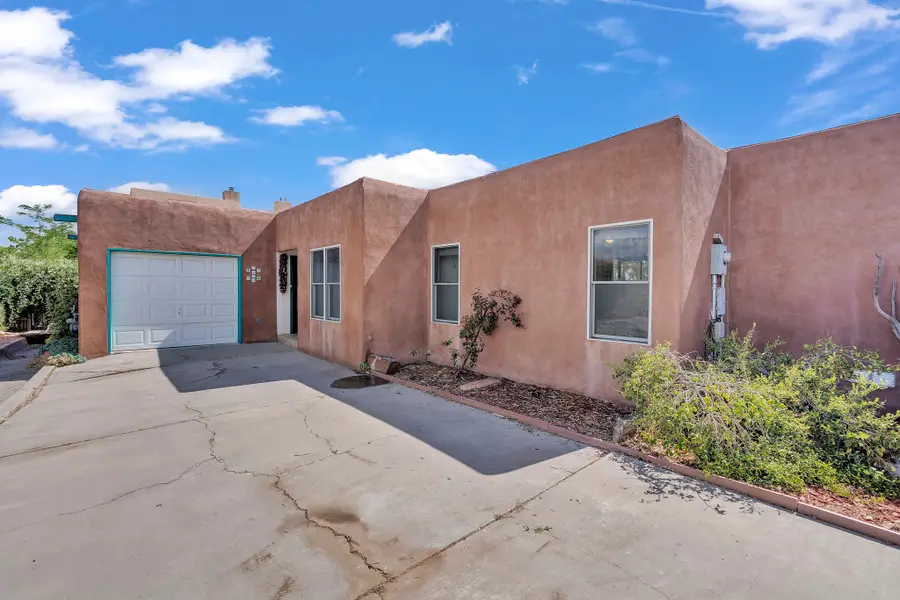 2450 Calle Contessa, Santa Fe, NM 87505 - #3