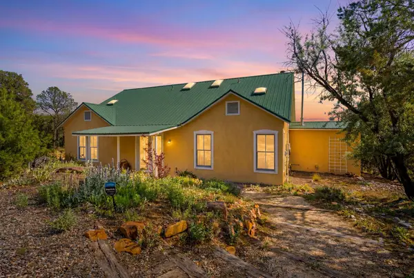 36 San Sebastian Road, Santa Fe, NM 87505