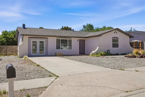 507 Paige, White Rock, NM 87547