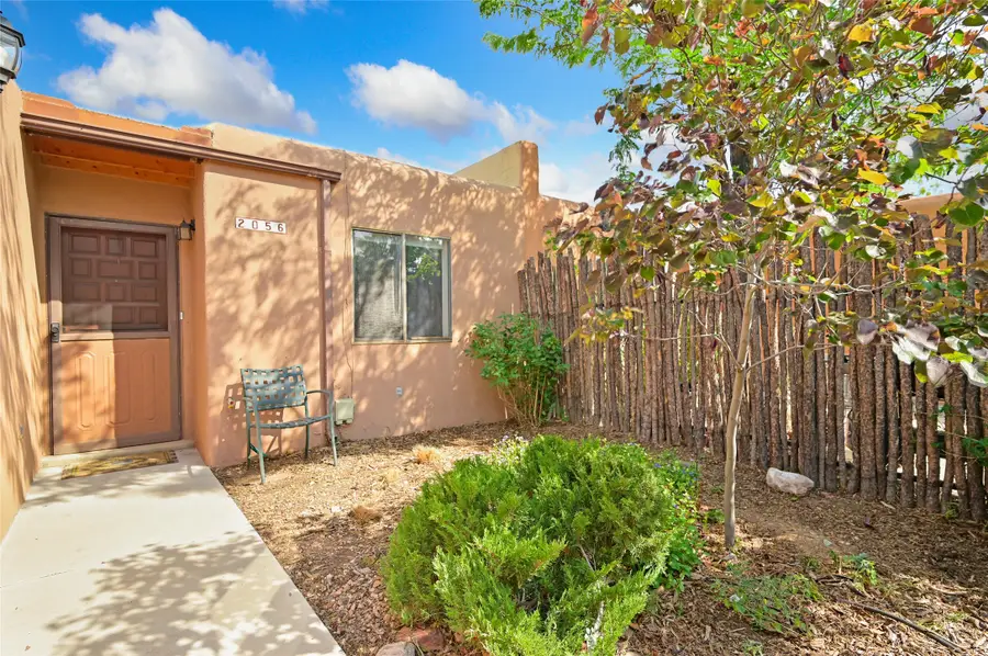 2056 Placita De Vida, Santa Fe, NM 87505 - #2
