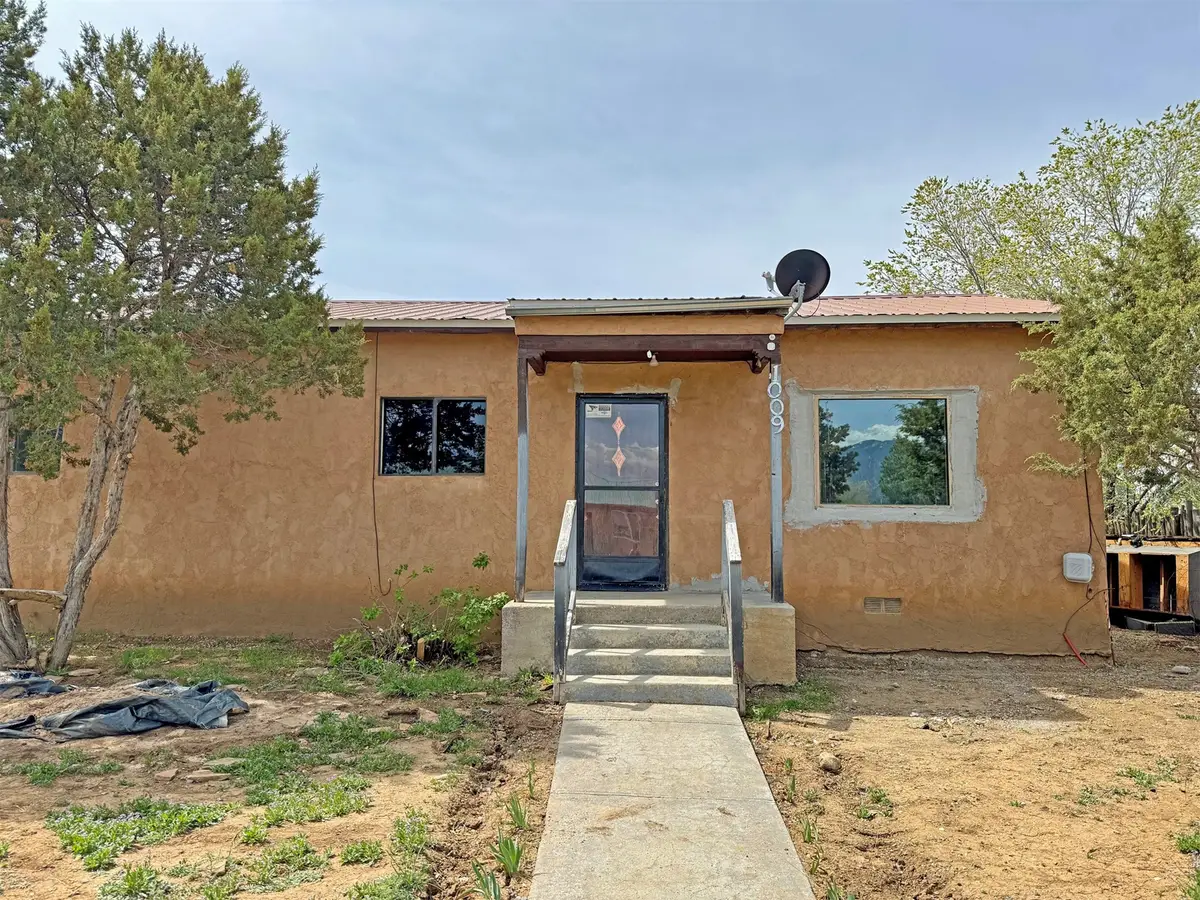 1009 Camino De La Serna, Taos, NM 87571 - #1