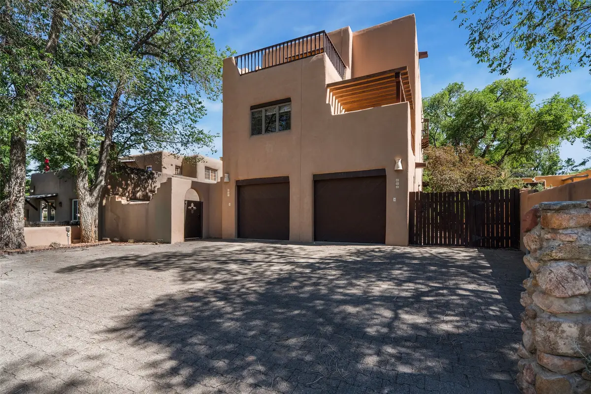 608 1/2 E Palace Avenue #C, Santa Fe, NM 87501 - #1