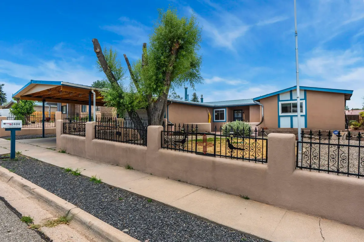 2404 Calle Loma Bonita, Santa Fe, NM 87507 - #1